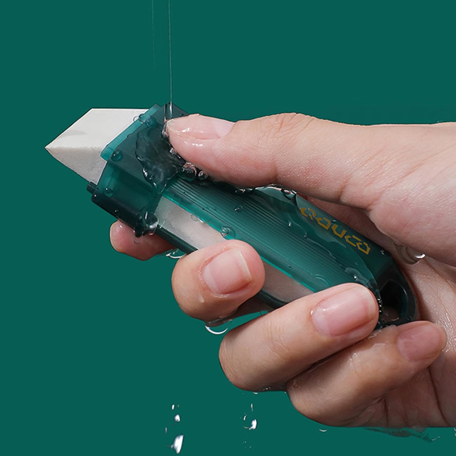 Jynqra Rubber Multi Functional Stain Remover 1