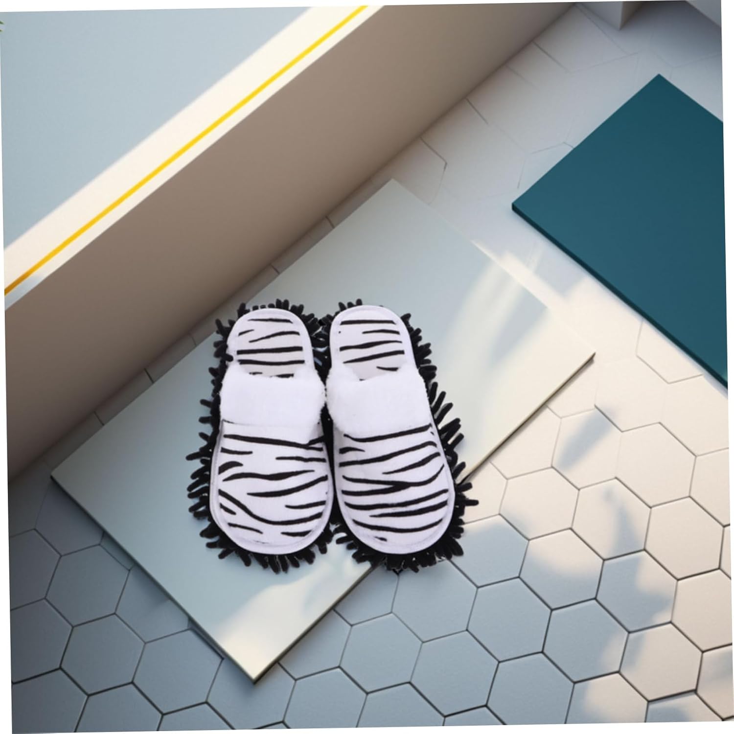 Ipetboom 1pair Cleaning Slippers with Detachable Mop Soles
