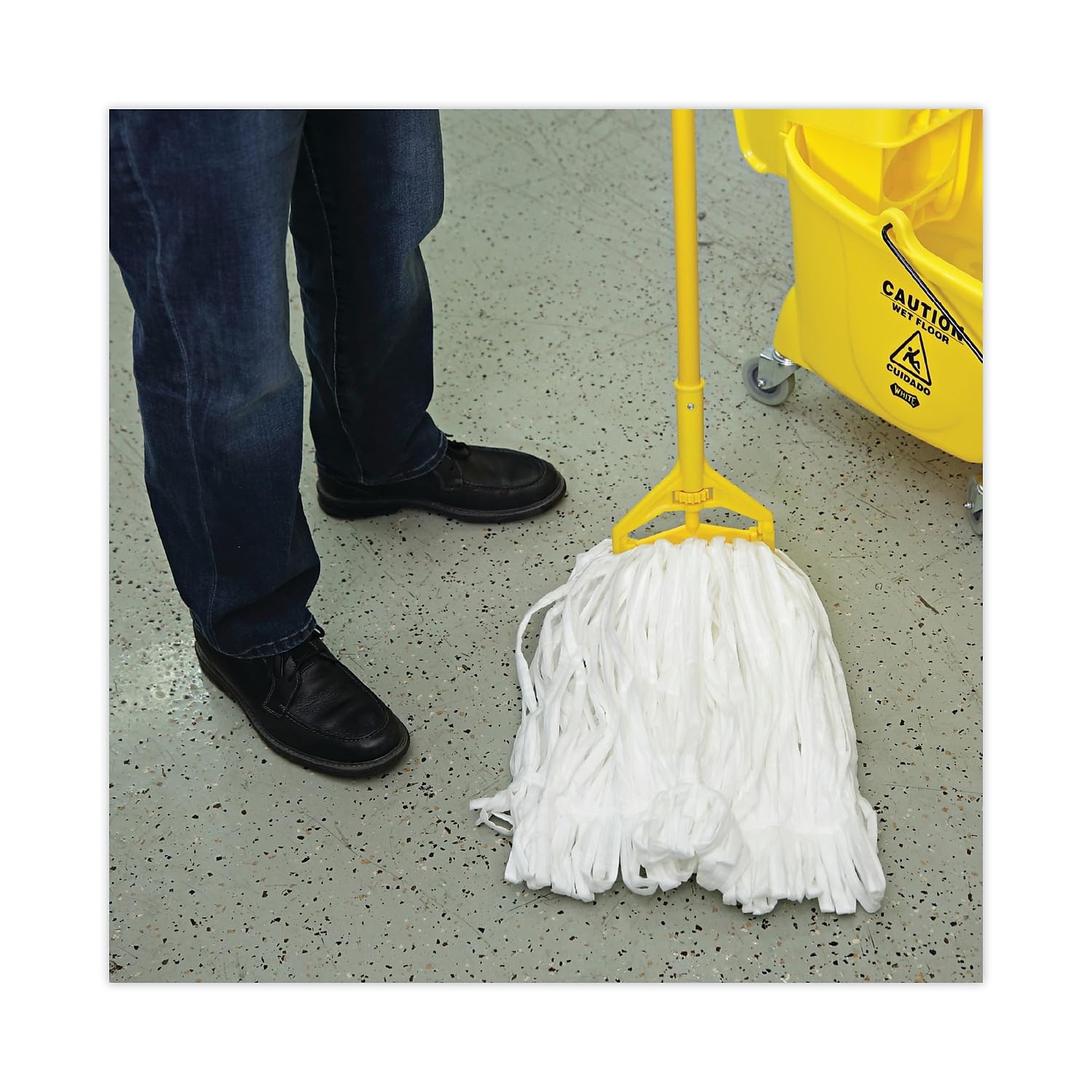 Boardwalk 8003 Mop Head Replacement Large White Case of 12 1