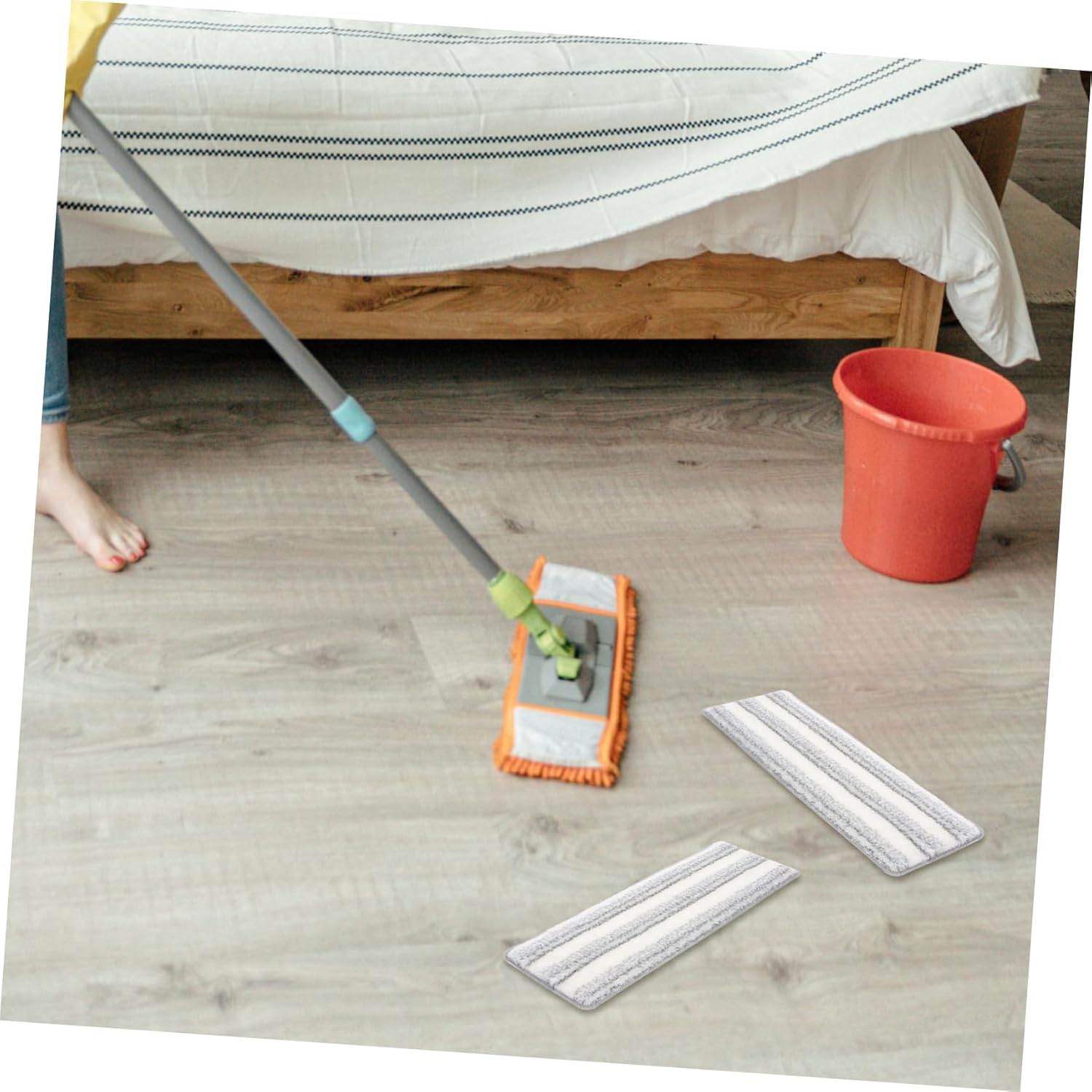 FRCOLOR Self-Adhesive Microfiber Mop Pads 5 Pack