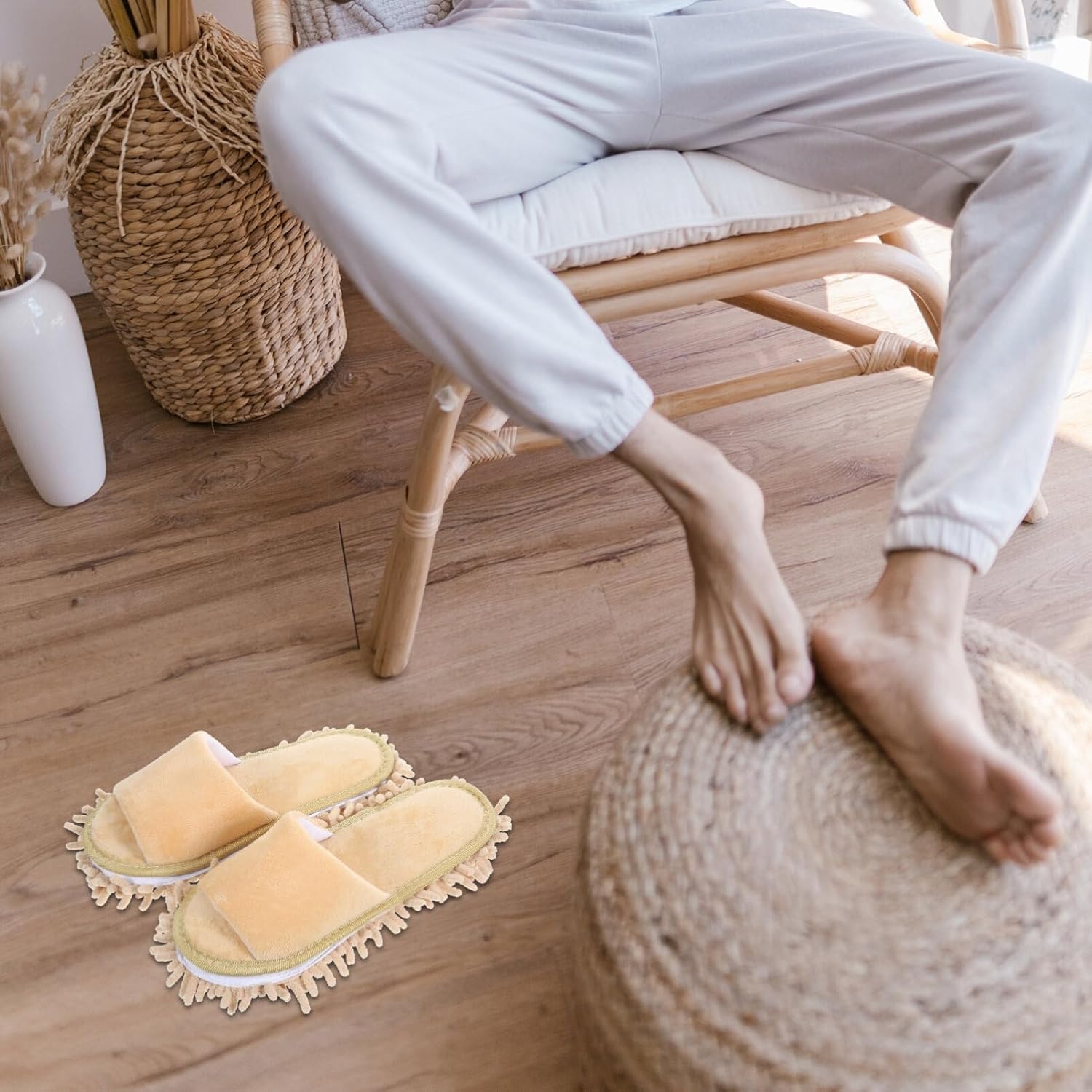PACKOVE Women Fuzzy Mop Slippers with Toe Open Design 1